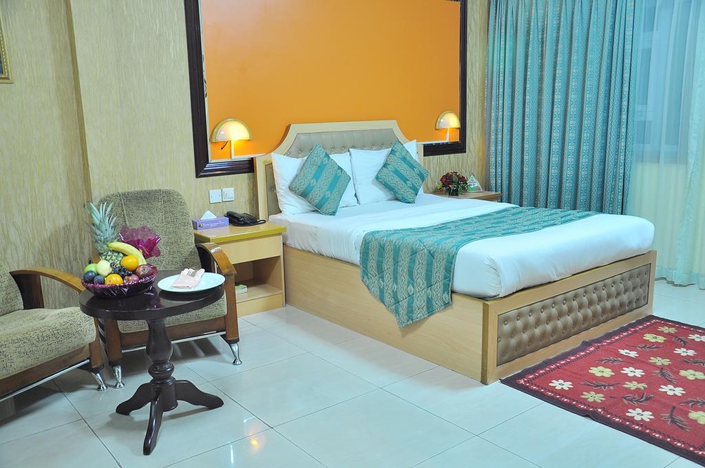 Bowshar International Hotel Mascate Habitación foto